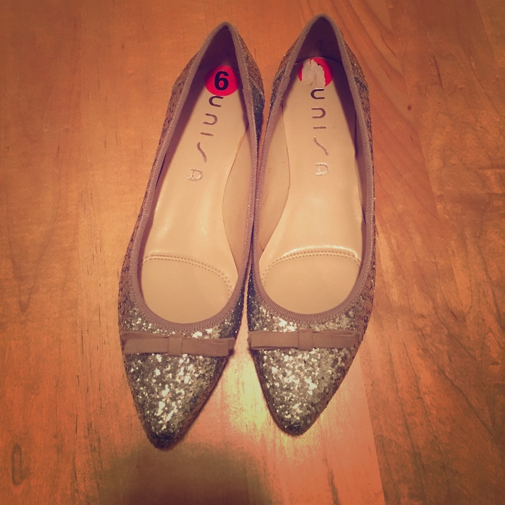 Unisa silver glitter flats ✨